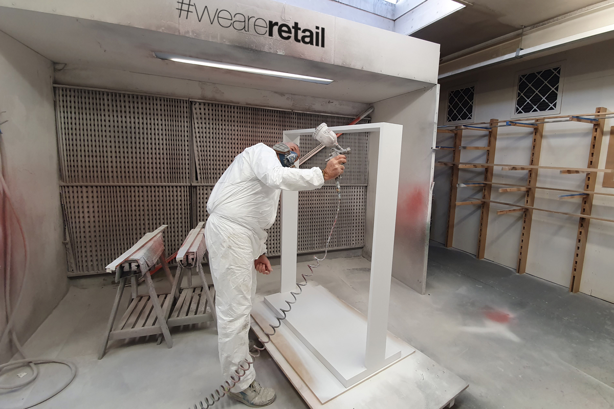 manufacturing spray booth